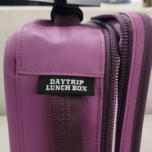YETI Daytrip Lunch Box Nordic Purple - Picture 7 of 8